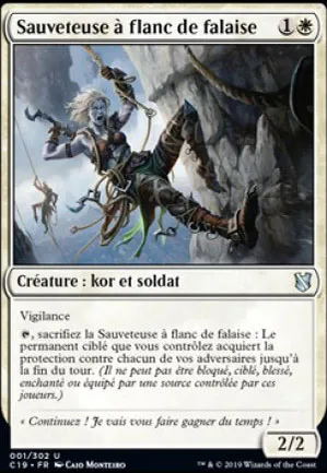 Sauveteuse à flanc de falaise